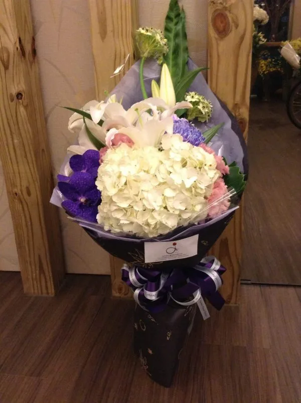 花束 14